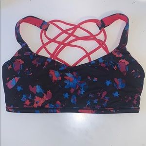 Lululemon Free to Be Wild Bra Size 6